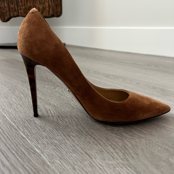 Diane Von Furstenberg Stiletto Pumps - Picture 7 of 8